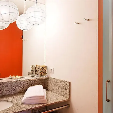 Apartment Inside Esparteria Barcelona