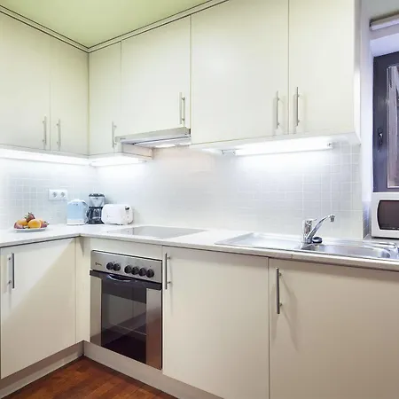 Apartment Inside Esparteria Barcelona
