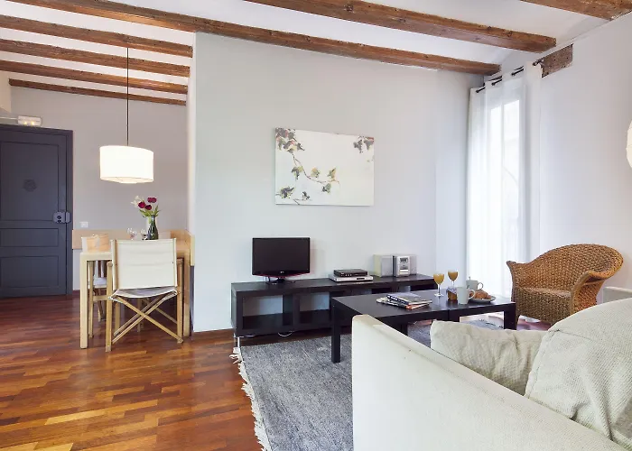 Inside Esparteria Apartment *