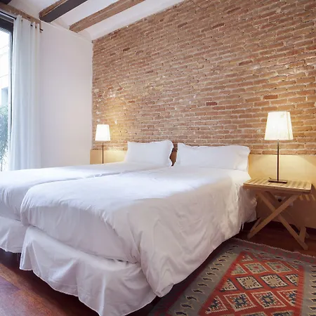 Inside Esparteria Apartman Barcelona